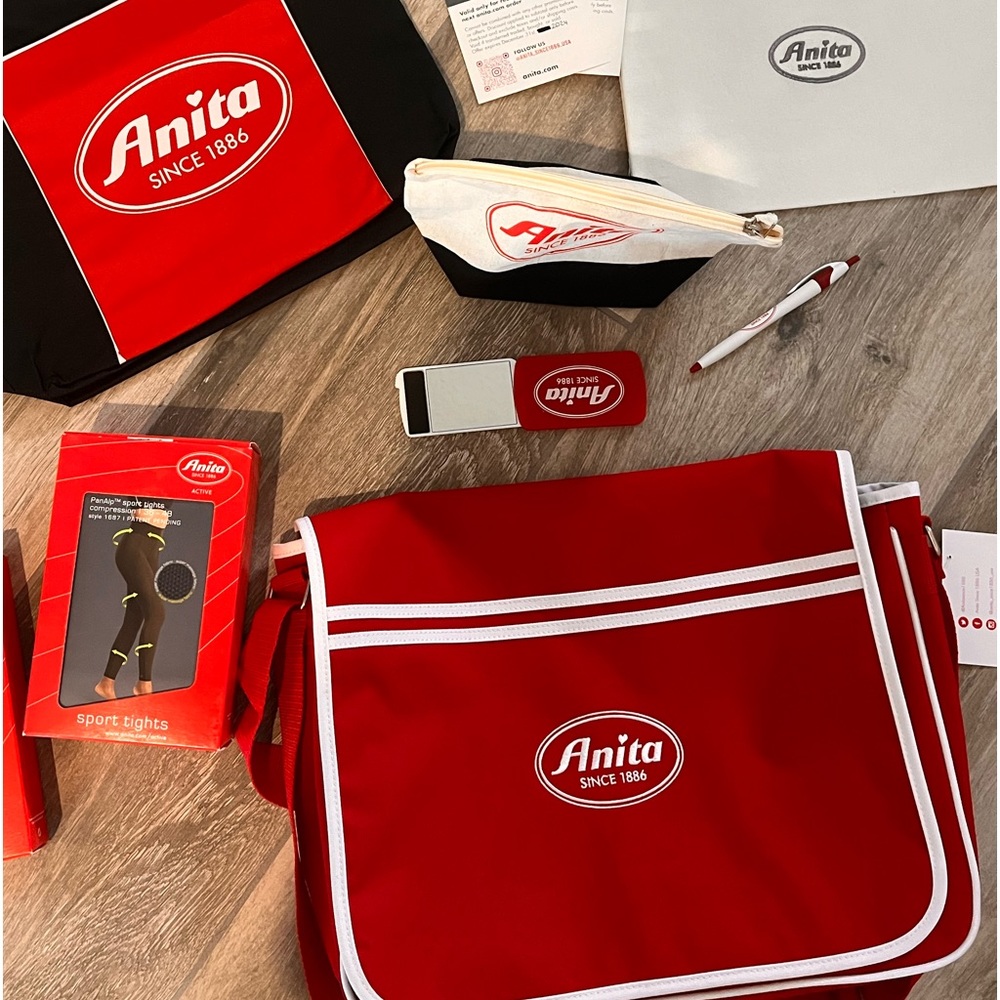 New Computer/gym bag + 3 other bag bundle  NWT